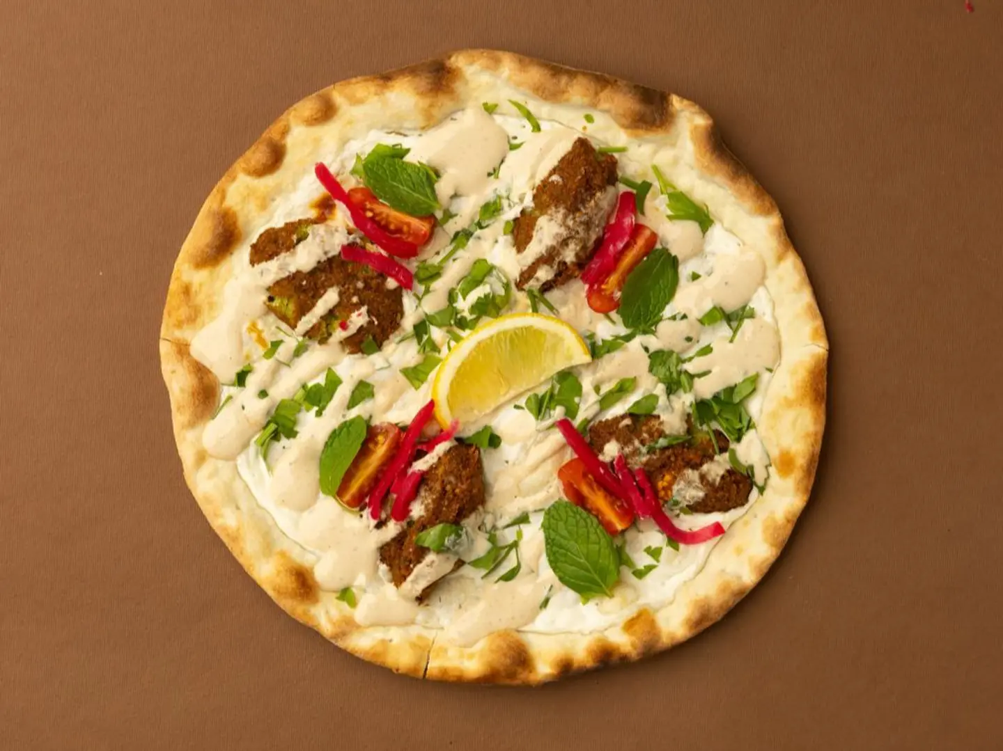 فلافل ولبنه