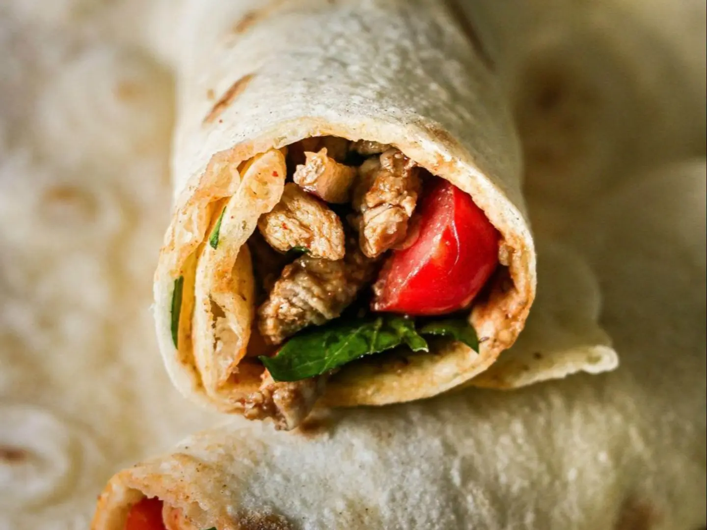 Grill Chicken Pieces Sandwich