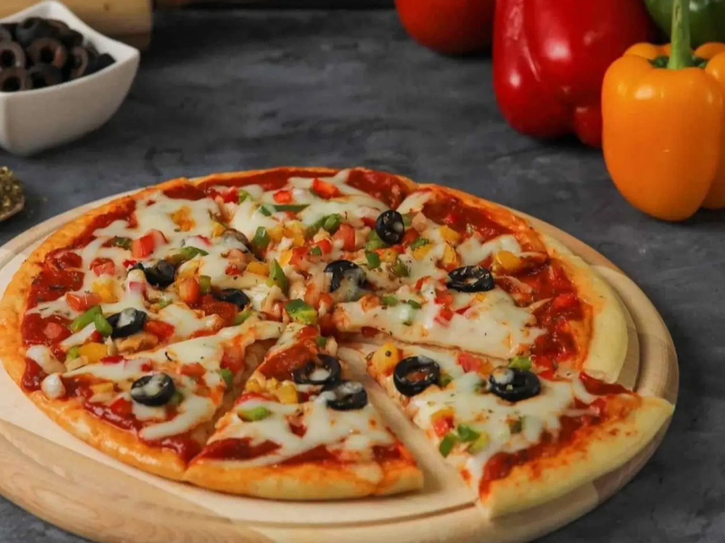 بيتزا خضار - صغير