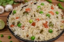 أرز مقلي بالخضروات