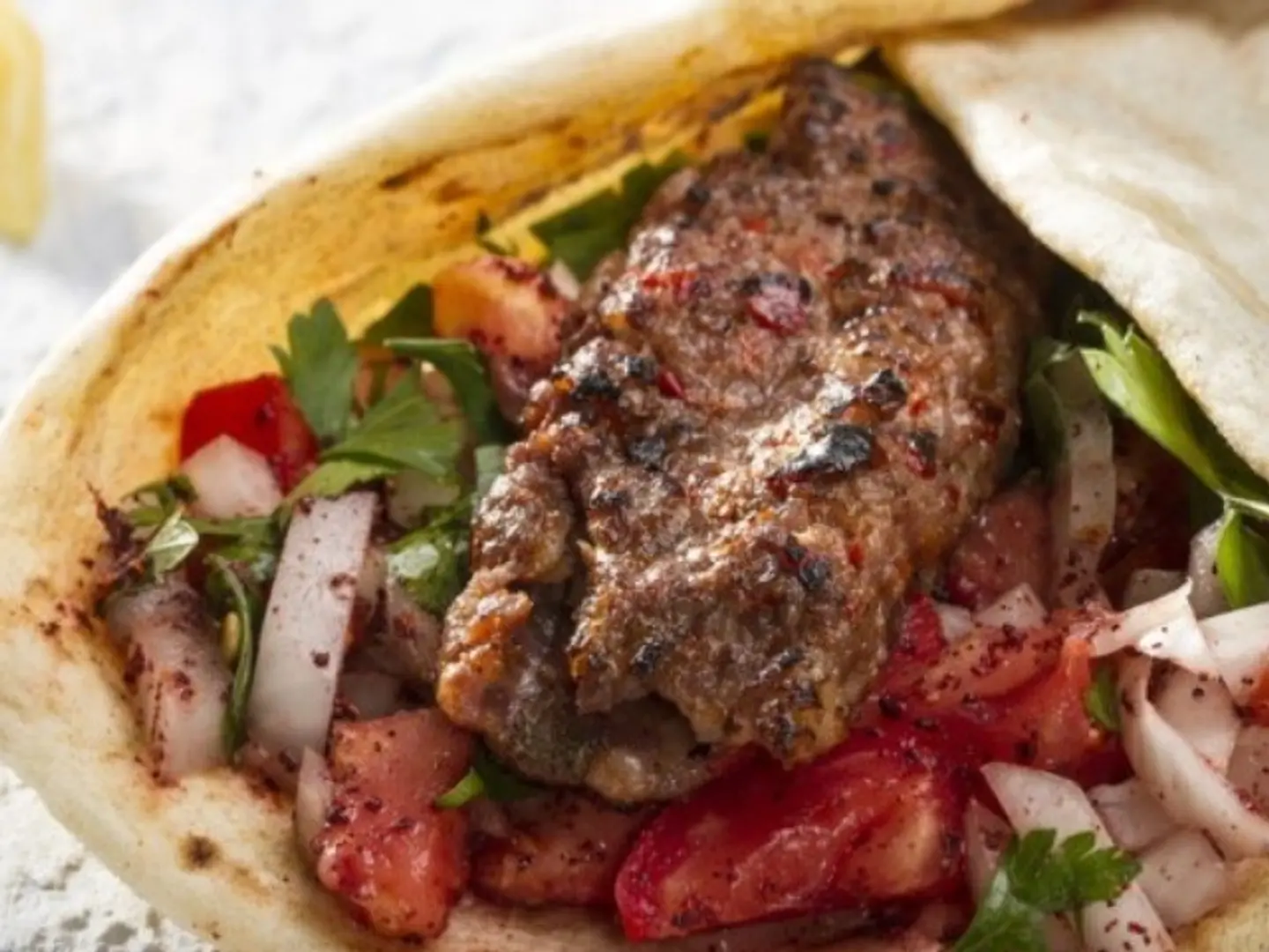 سندويش كباب خشخاش حلبي