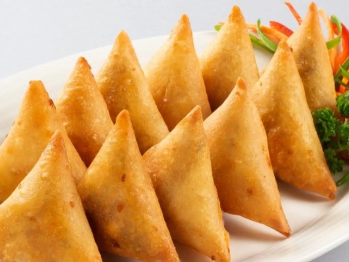 ‏كيلو سمبوسة دجاج