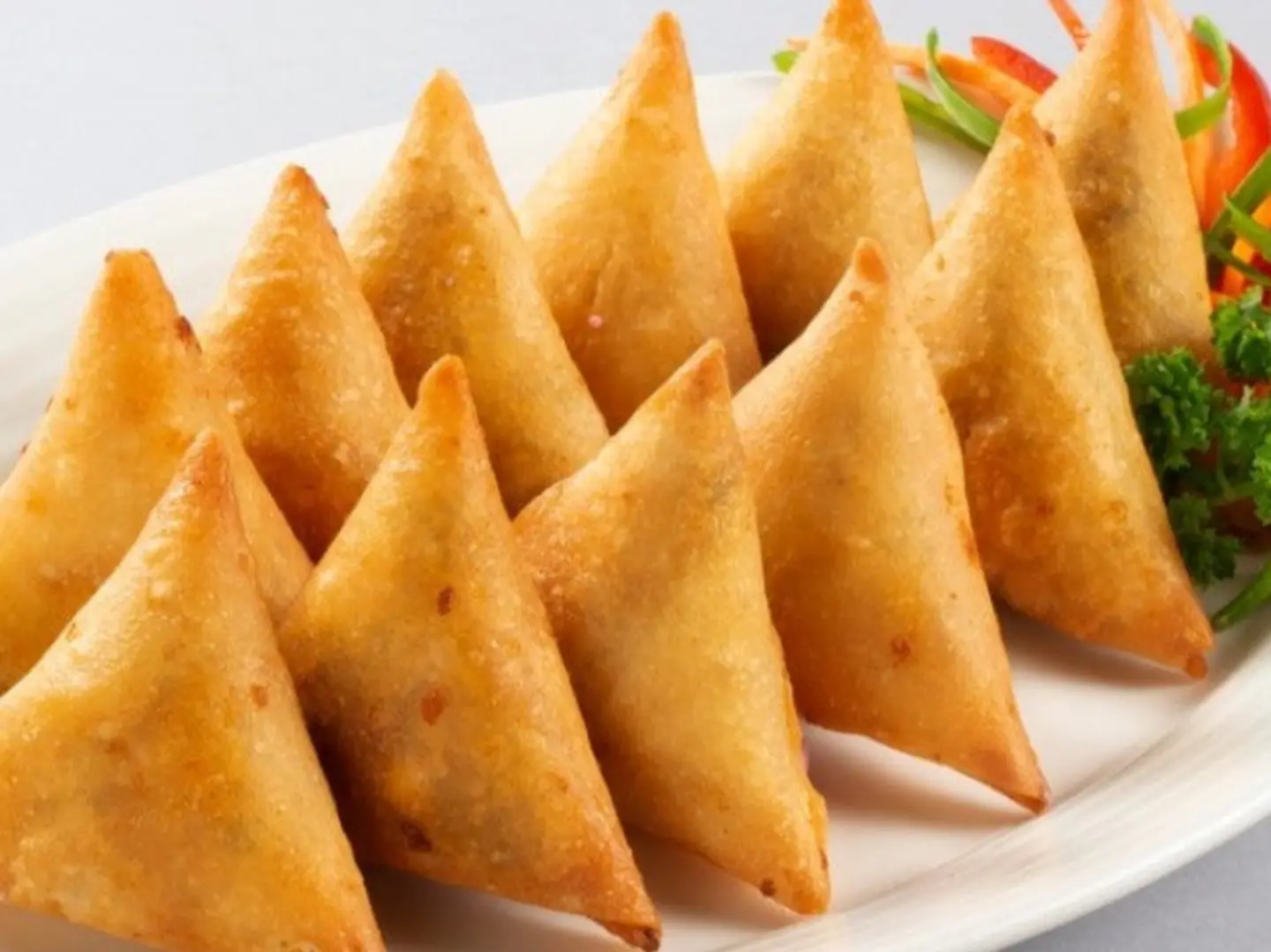 ‏كيلو سمبوسة لحم