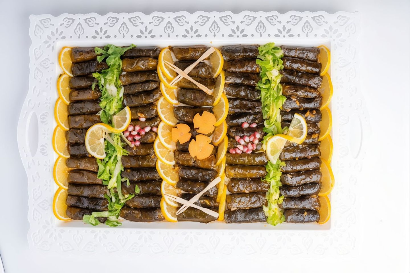 ورق عنب فقط العملاق