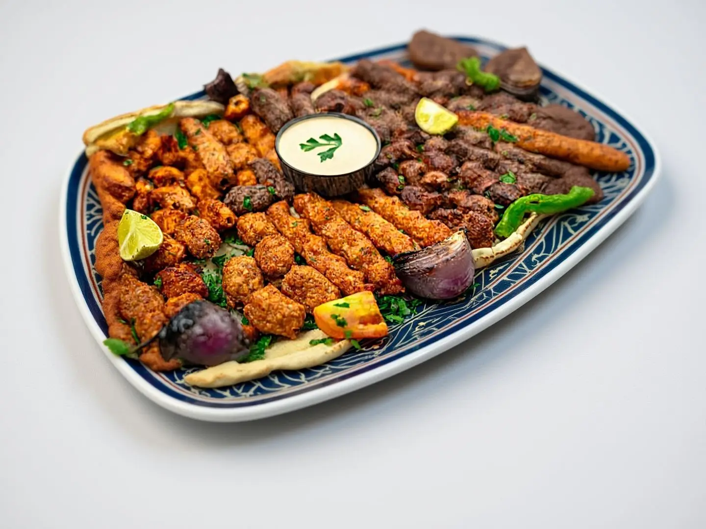 صحن مشاوي صغير