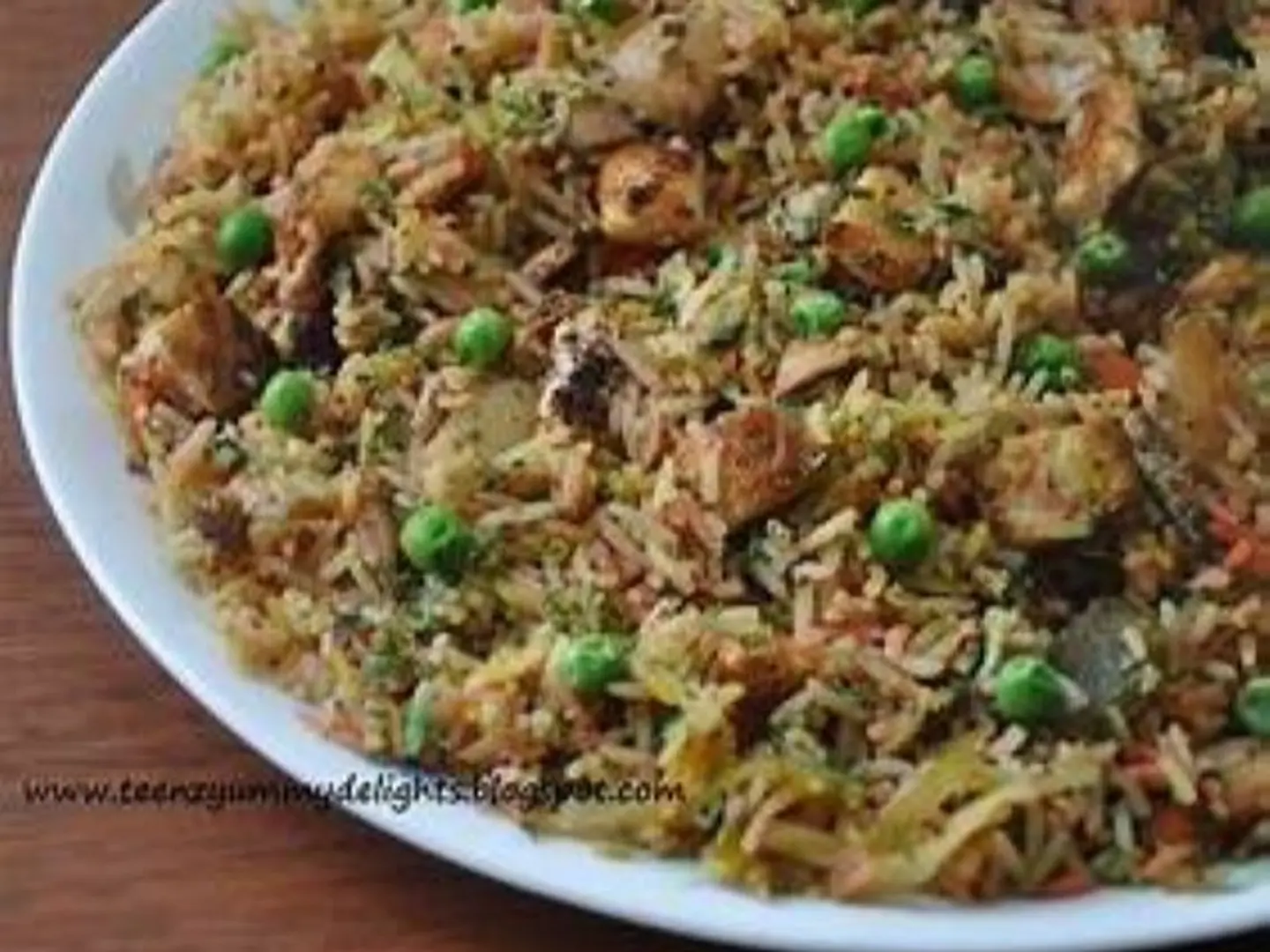 أرز مقلي مشكل