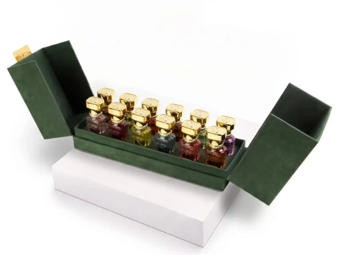 بوكس الميني 12 عطر