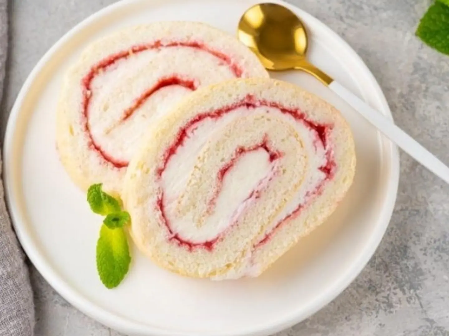 كيكة سويسرول