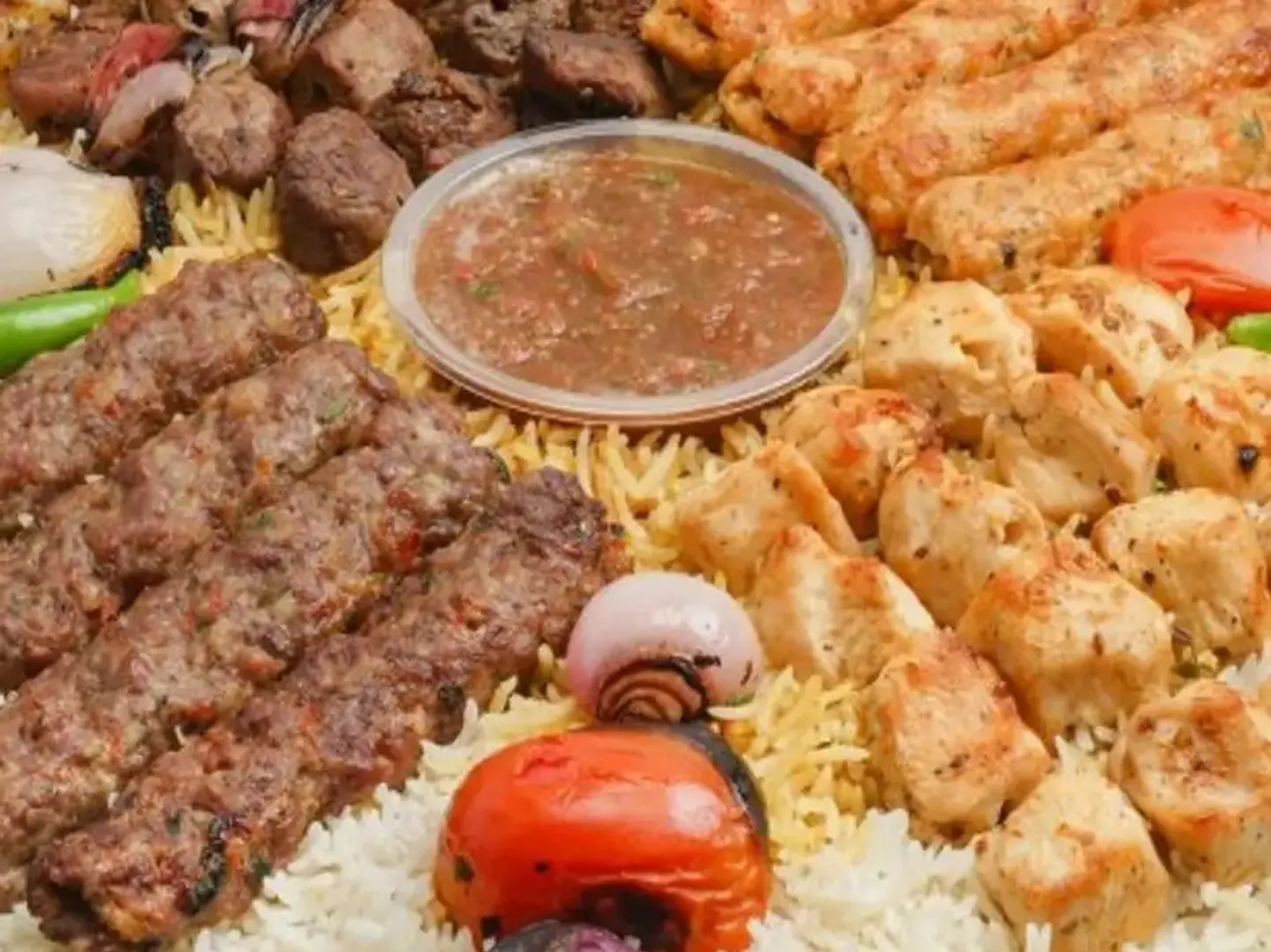 صحن مشكل مشويات فورسيزون عائلى