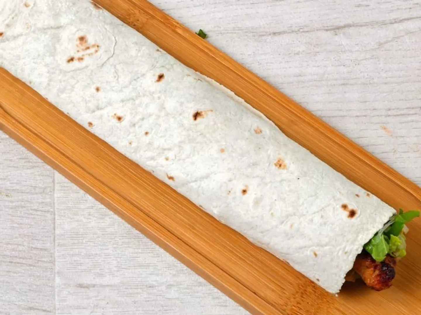 سندويش تندوري دجاج صاروخ