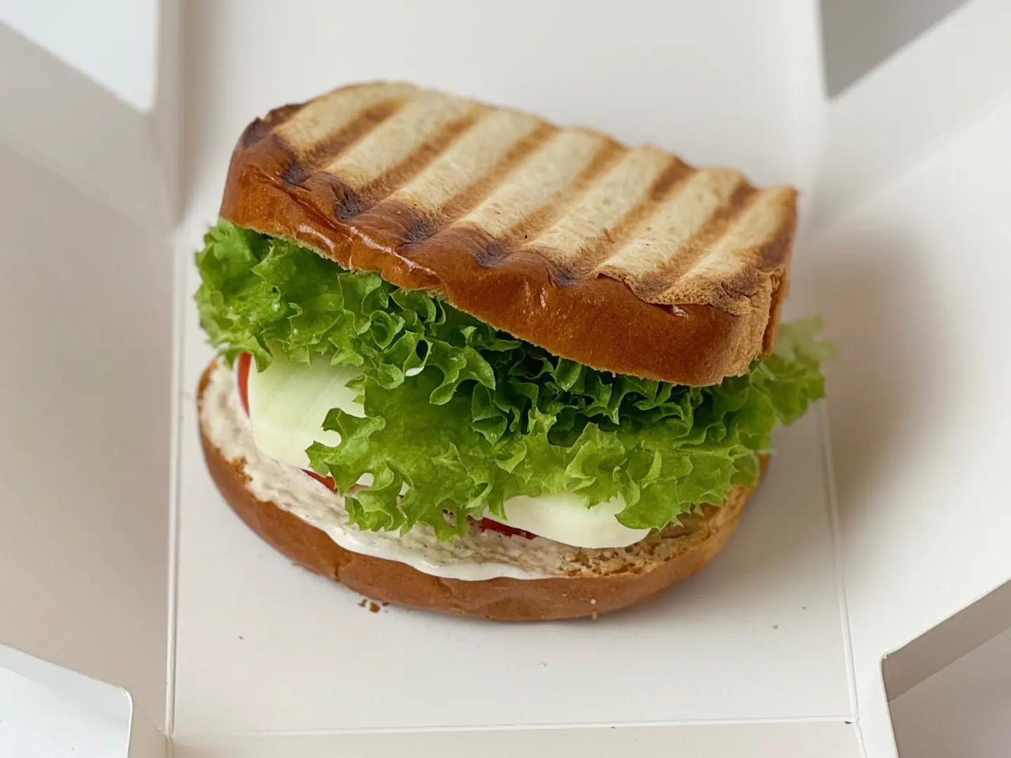 سندويش بريوش حلومي