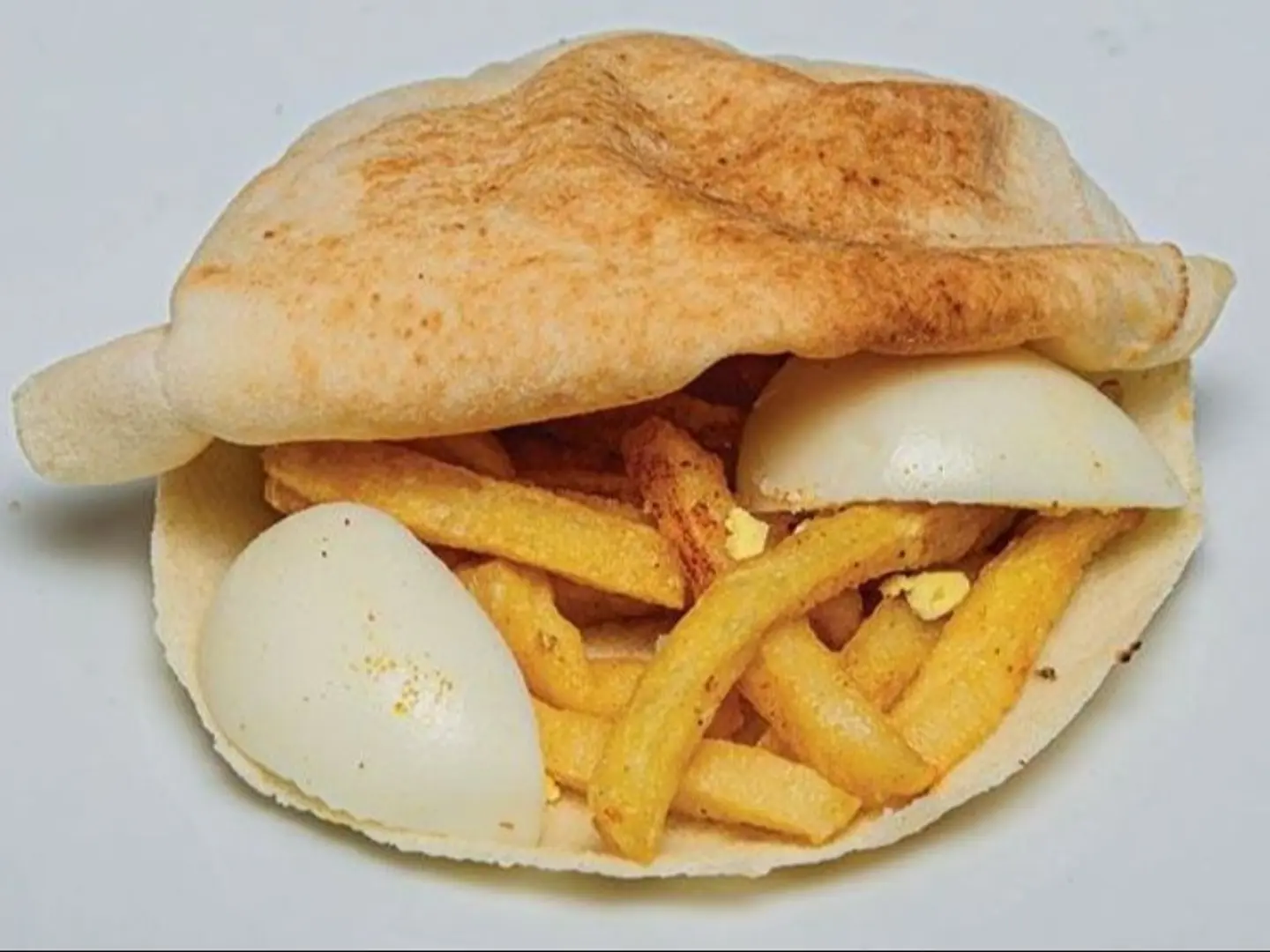 سندوتش بطاطس بيض