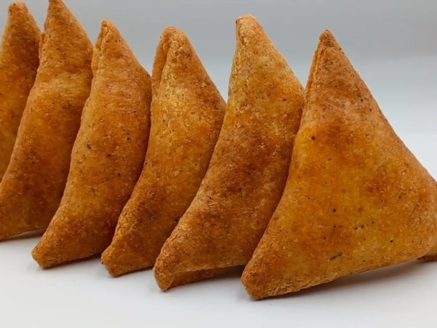 سمبوسة مشكل نص كيلو