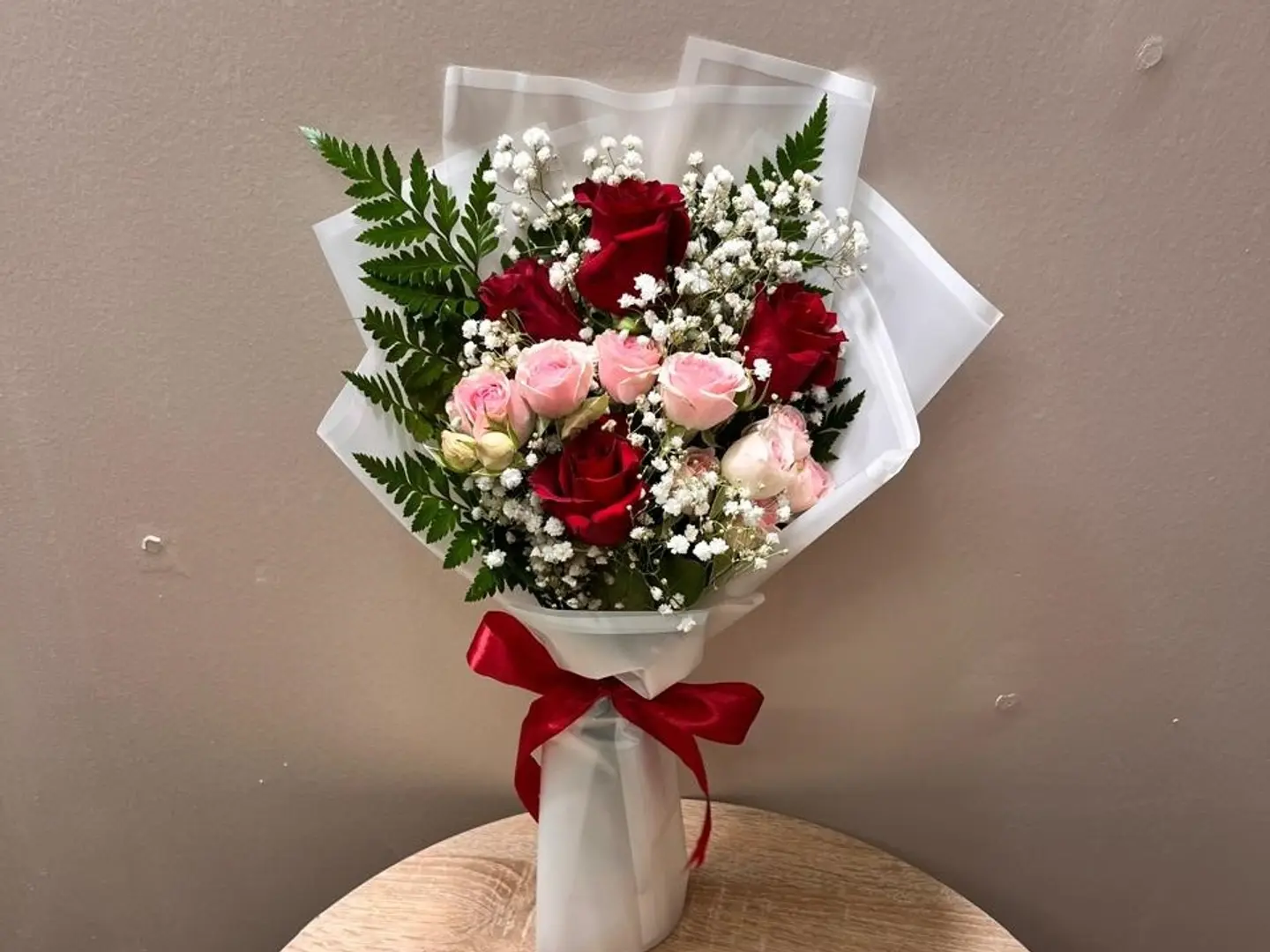 Bouquet Red And Baby Pink