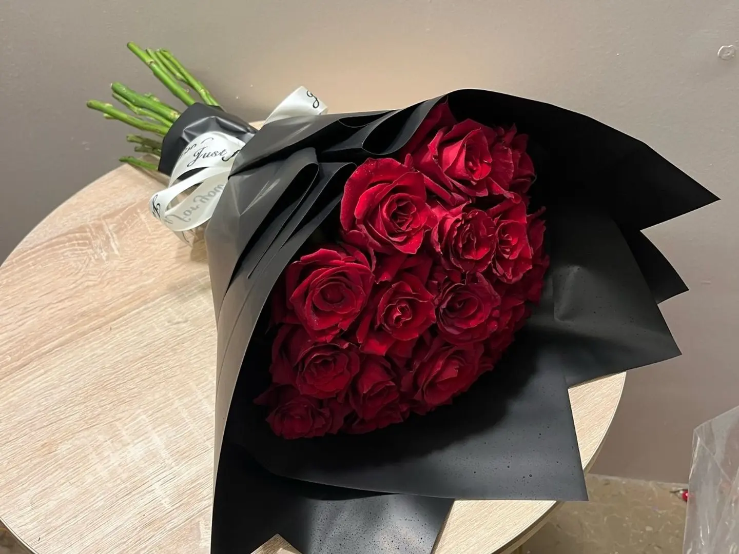 Red Rose Bouquet Packaging
