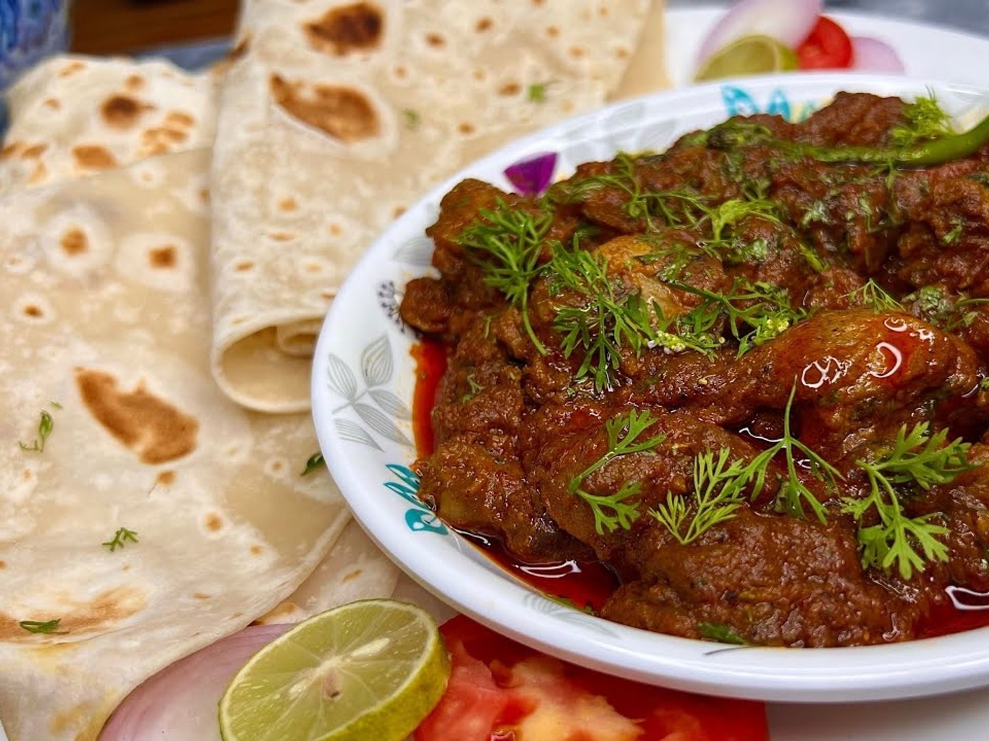 Mutton Masala Curry With 2 Chapati