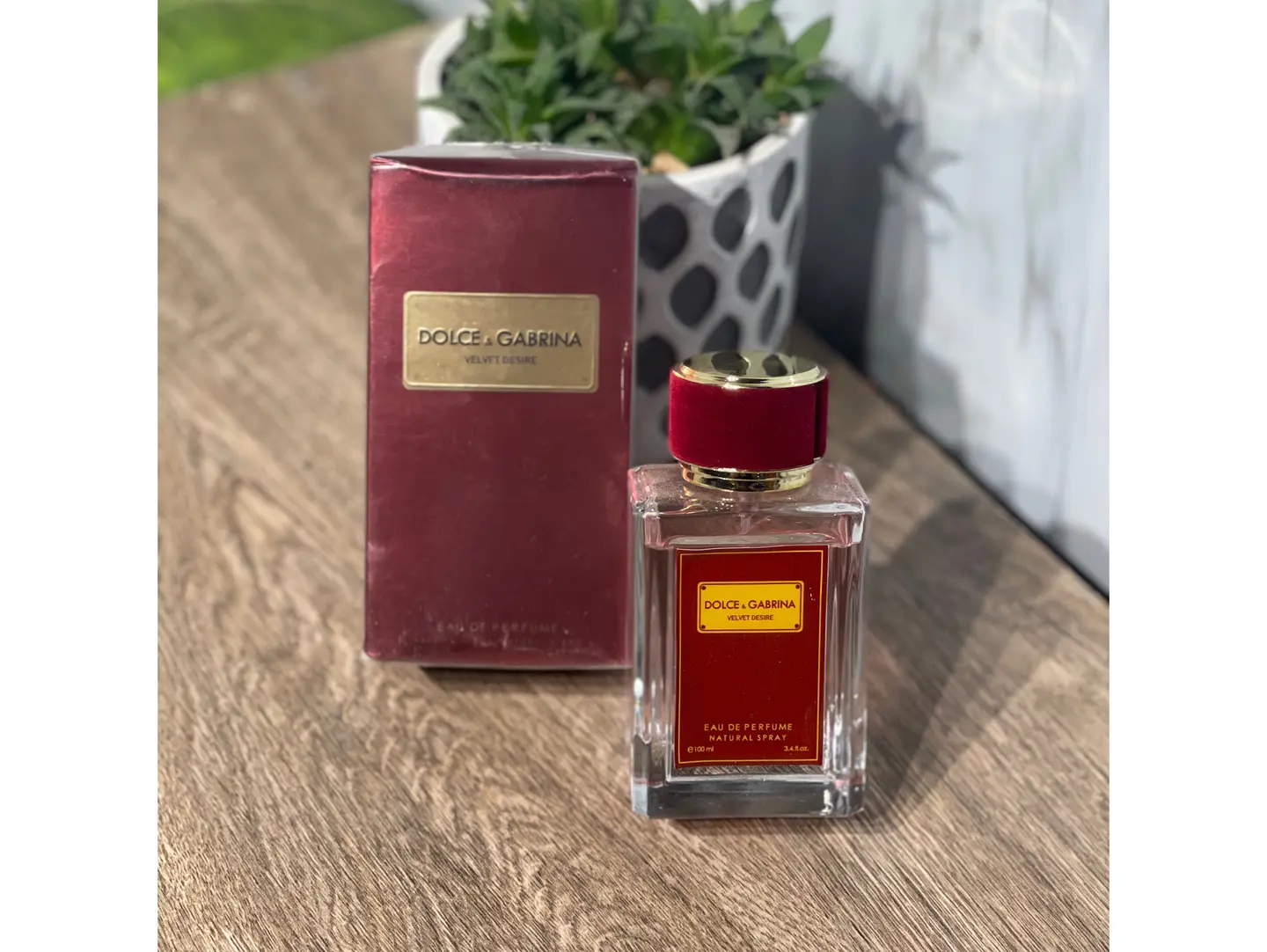 عطر 4