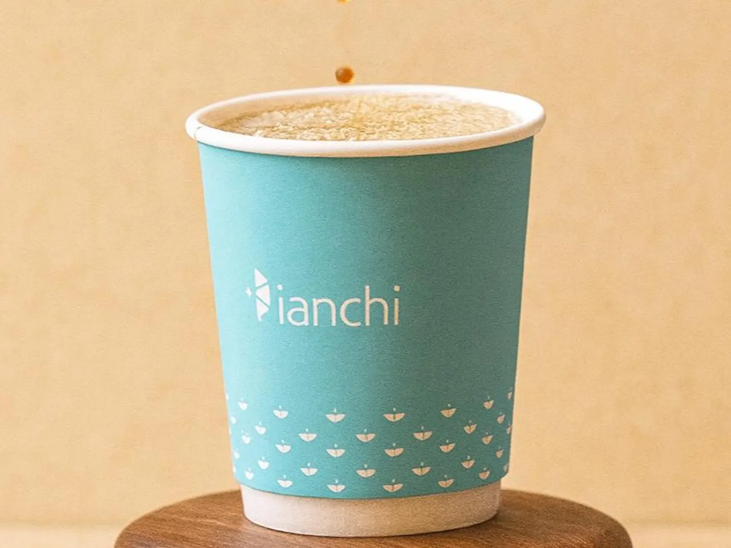 قهوة مقطرة حار