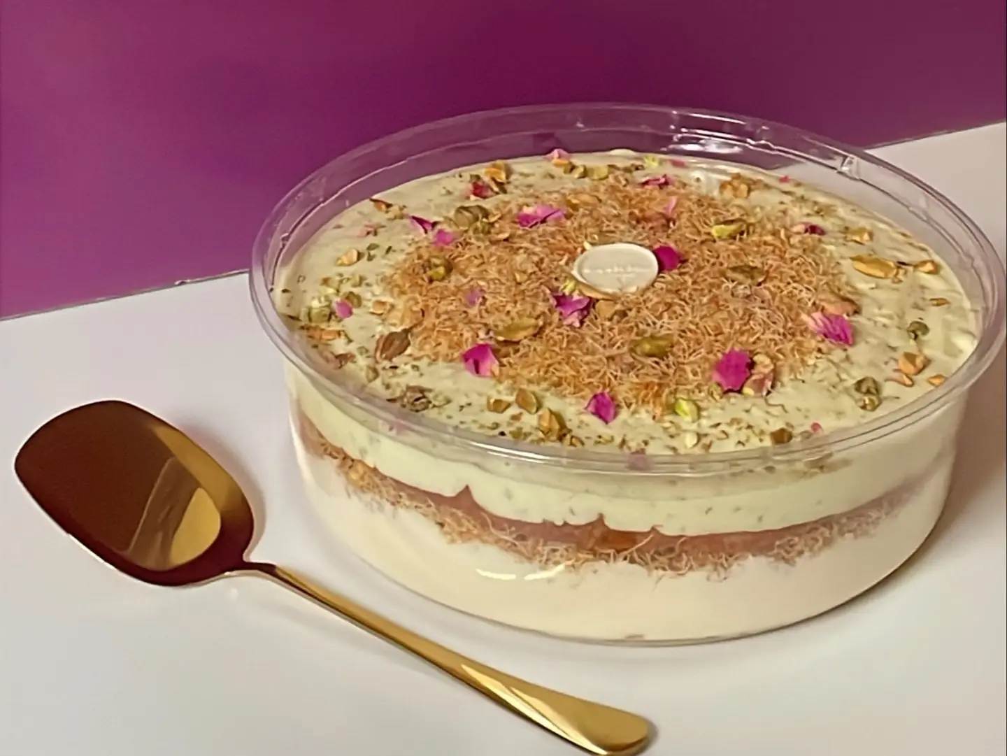 تراميسو الكنافة و الفستق