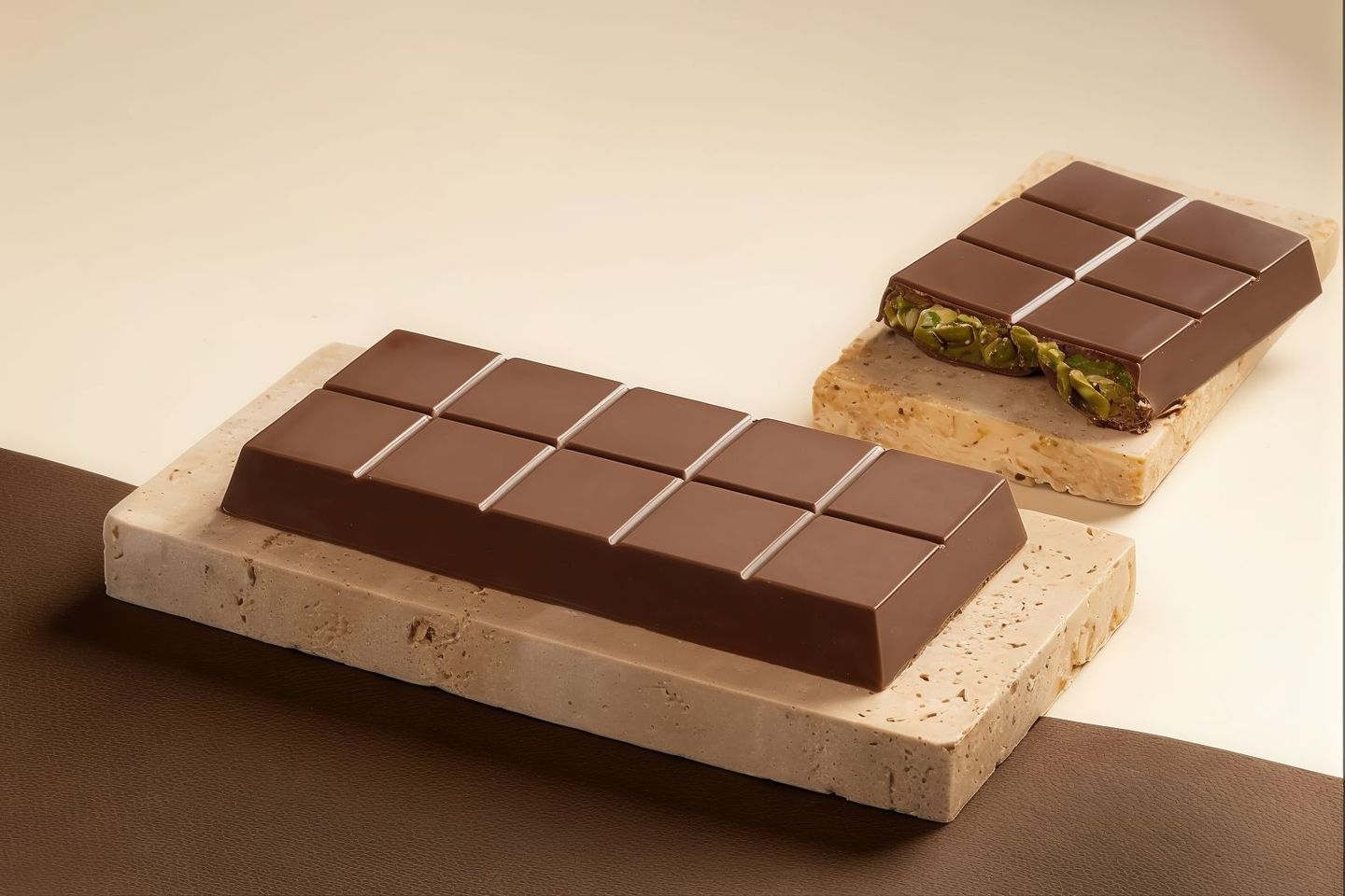 Pistachio Chocolate Bar