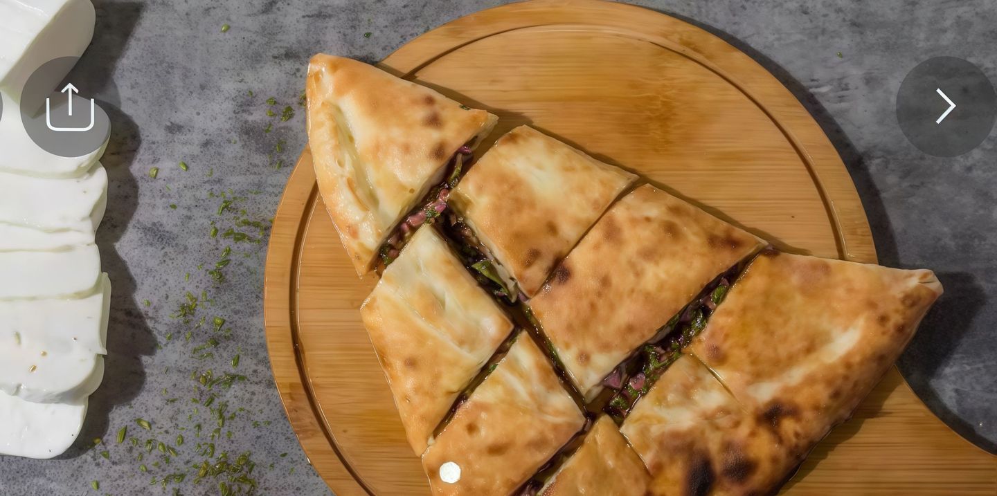 سبانخ مع دبس الرمان