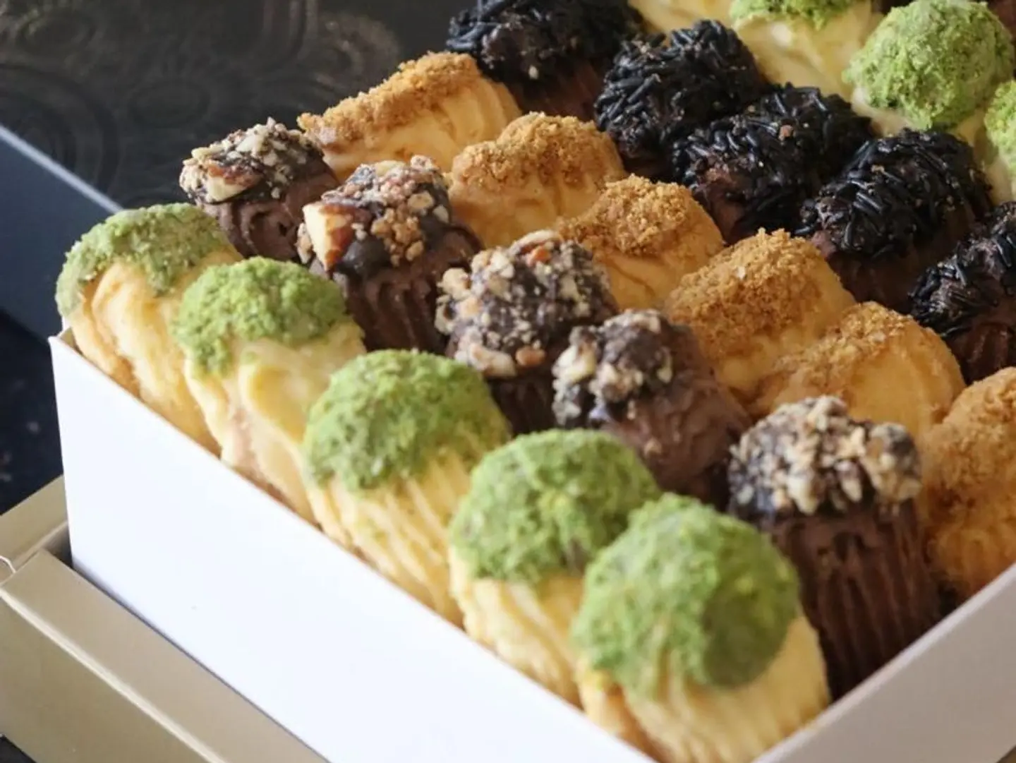 Petit Four - Small
