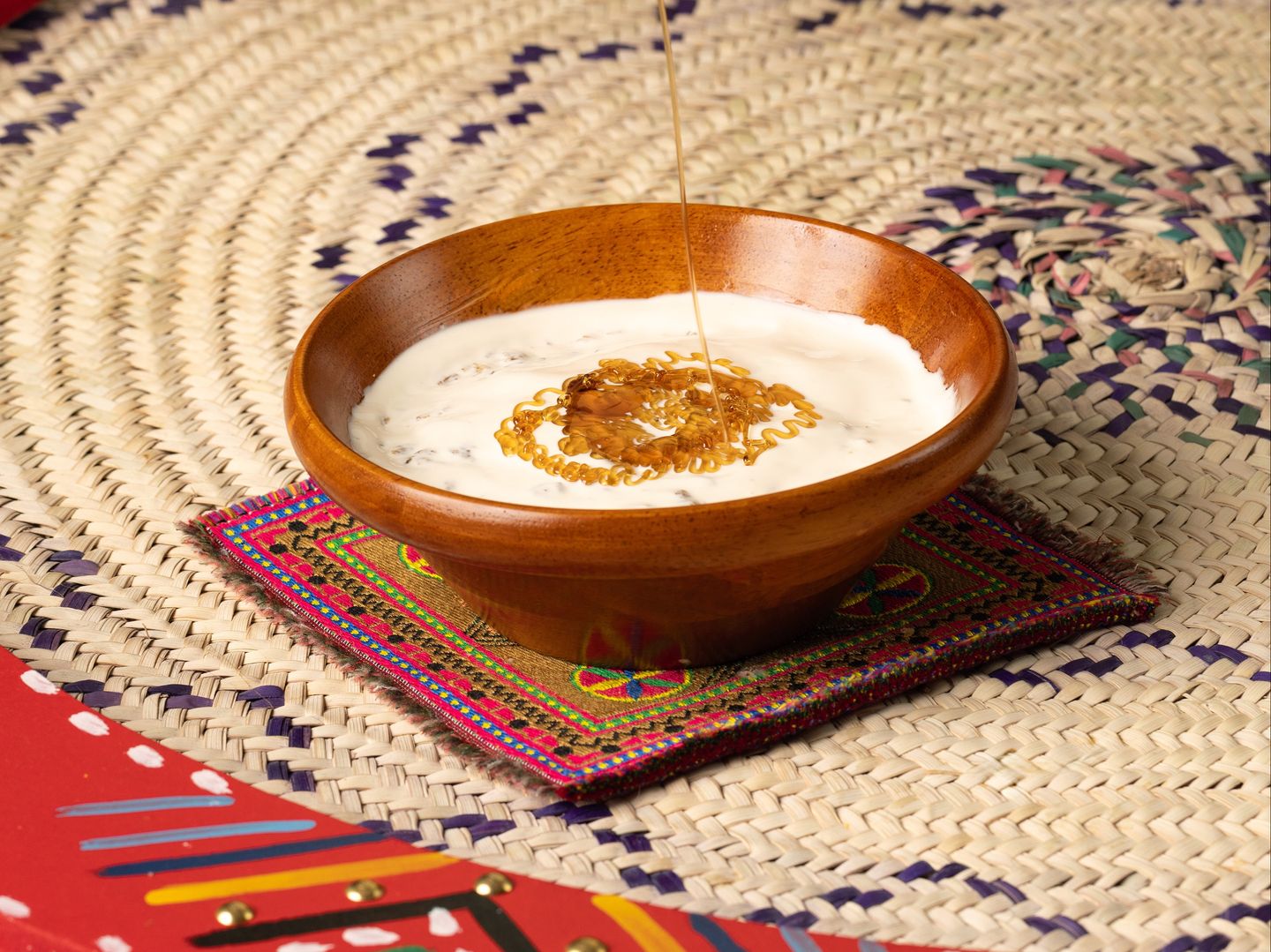 عريكة مع قشطة و جبن و حليب