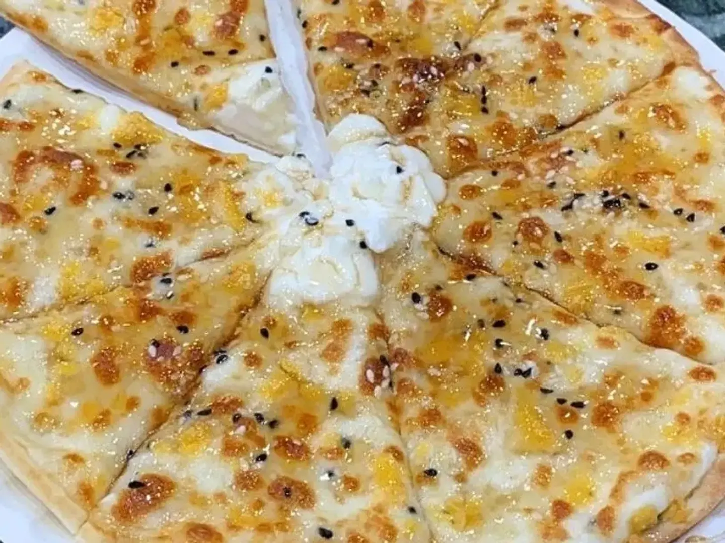 Medium Sized Bird's Nest