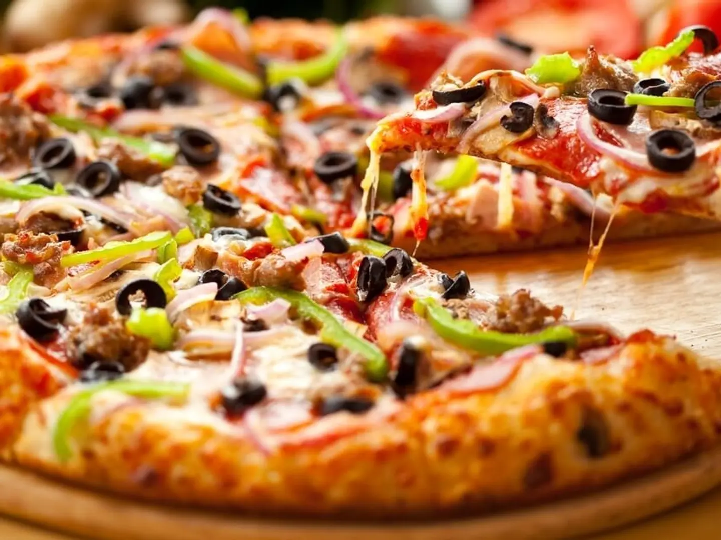 Large Vegetable Pizza