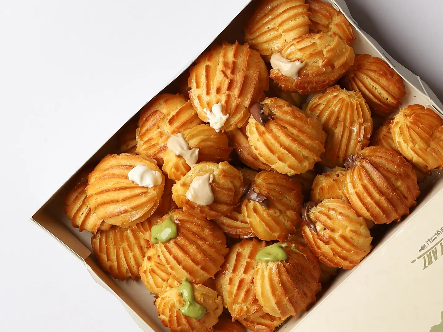 بلح مشوي نوتيلا ( وسط )