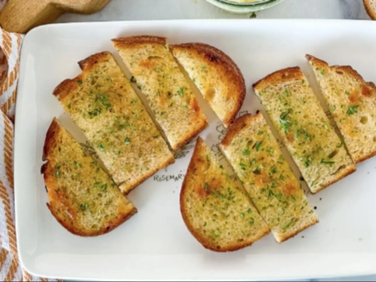 Classic Garlic Bread