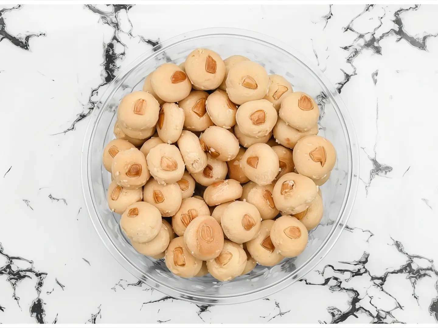 Ghoriba With Almonds