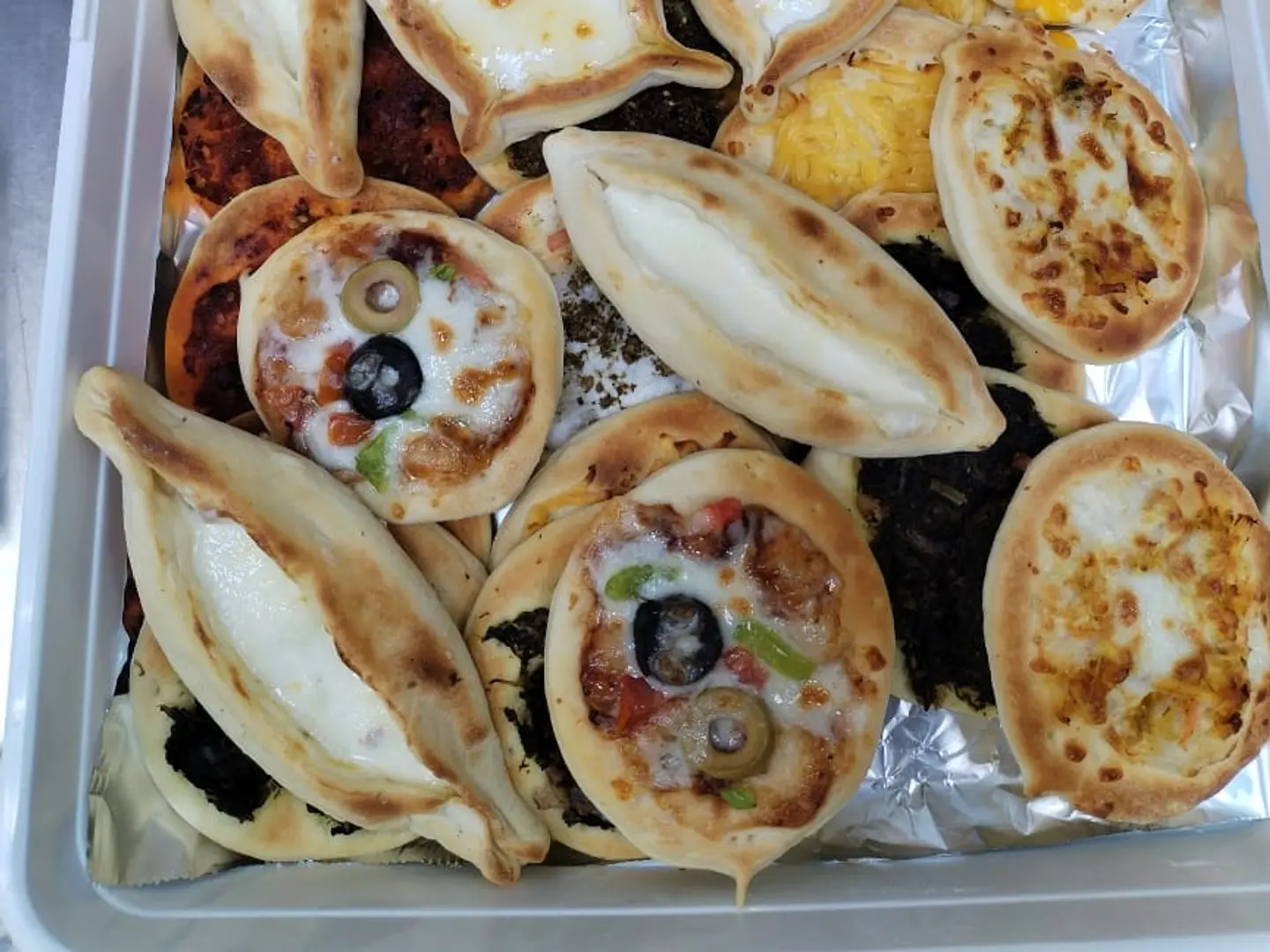 بوكس معجنات ميني 20قطعه