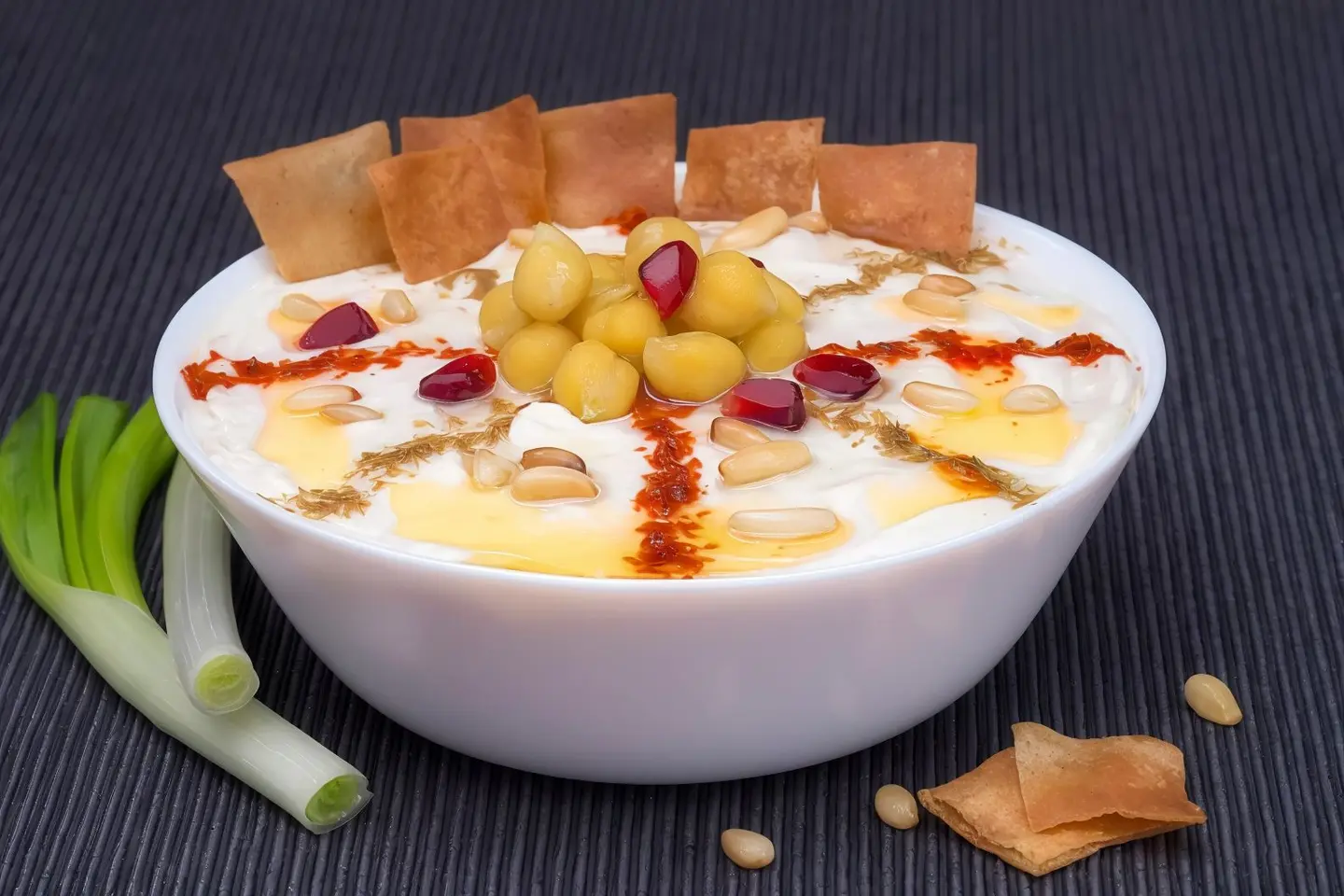 صحن فته شامي وسط
