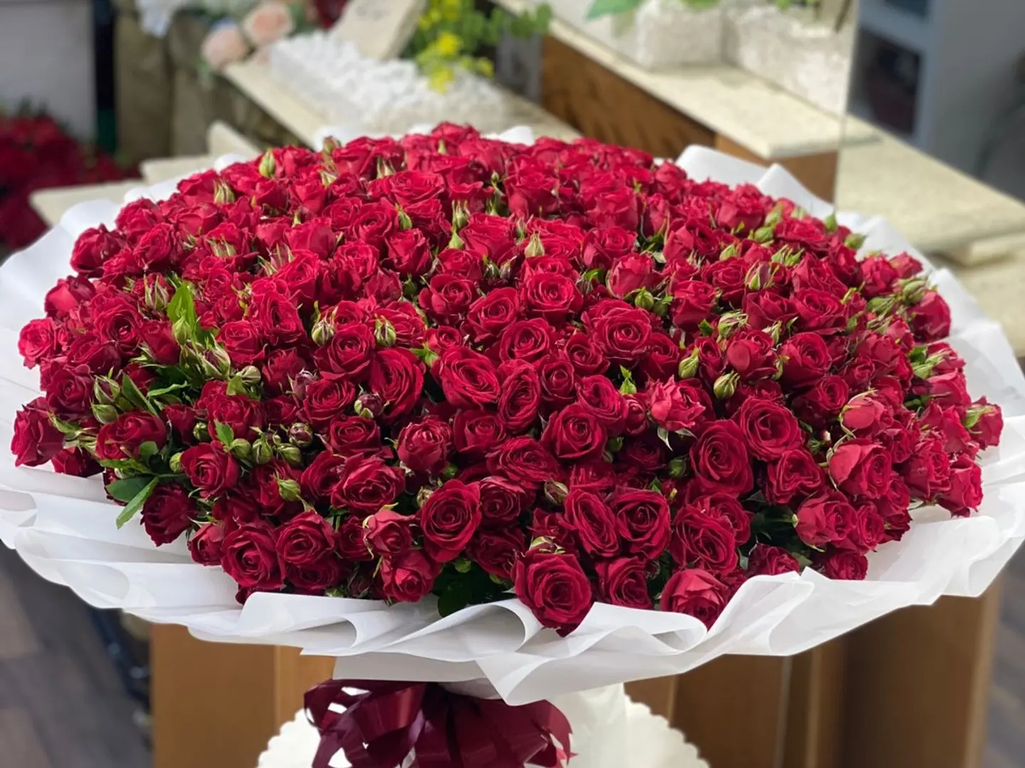 Large Mixed Red Bouquet