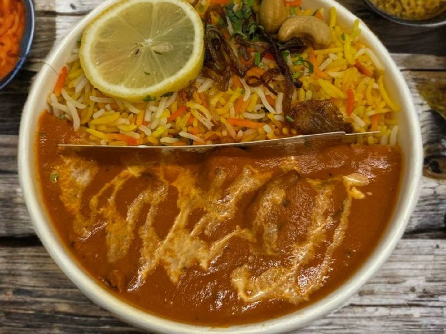 دجاج بالزبدة وارز البرياني