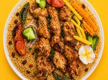 شيش طاووق مع الرز بخاري