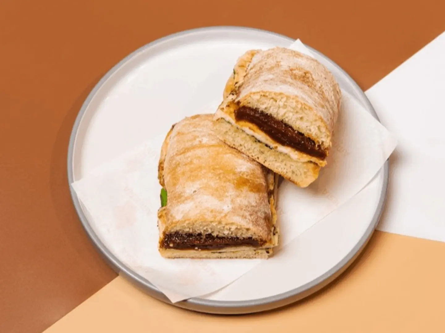 Halloumi Pesto Sandwich