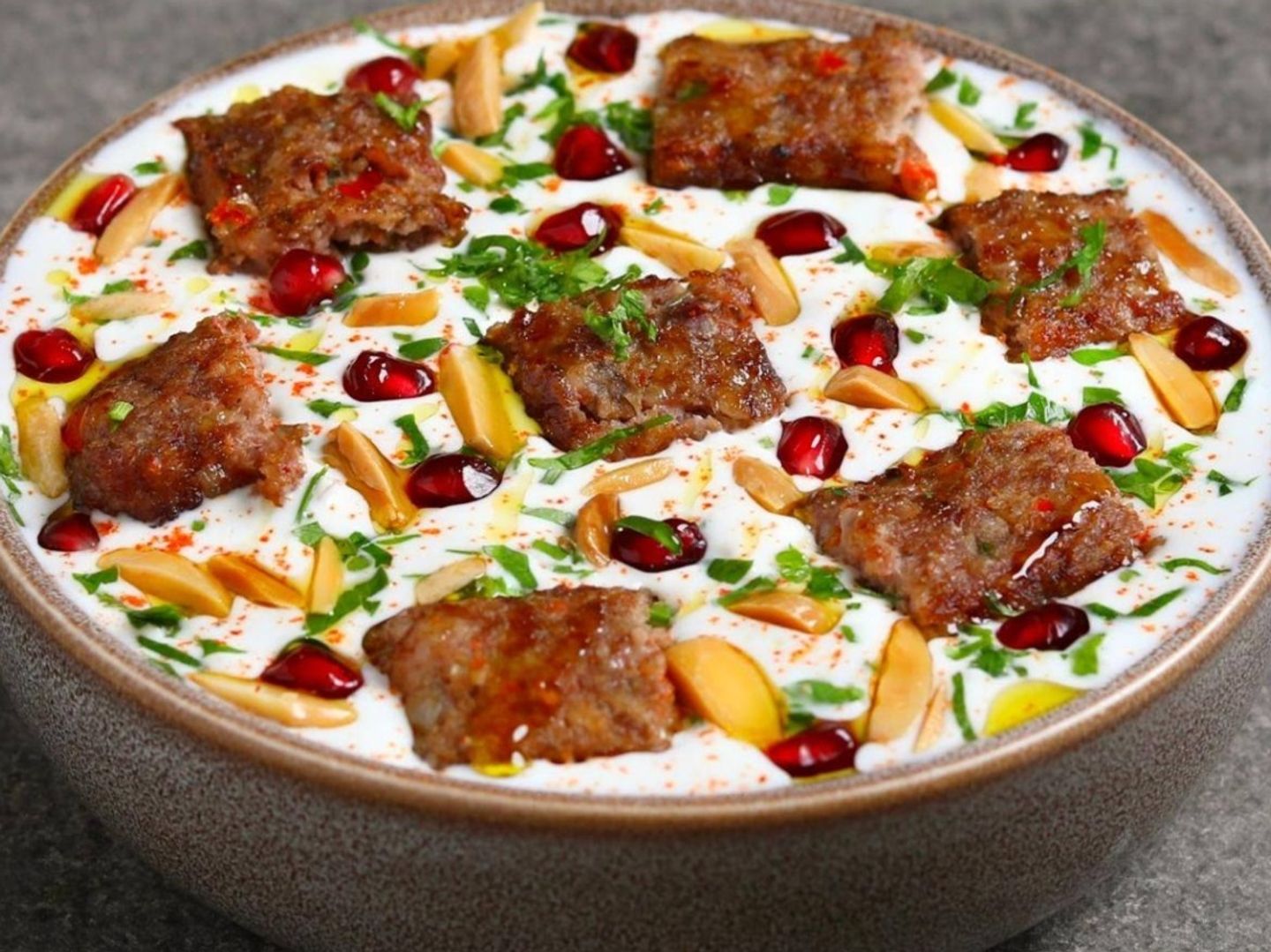 فتة كباب