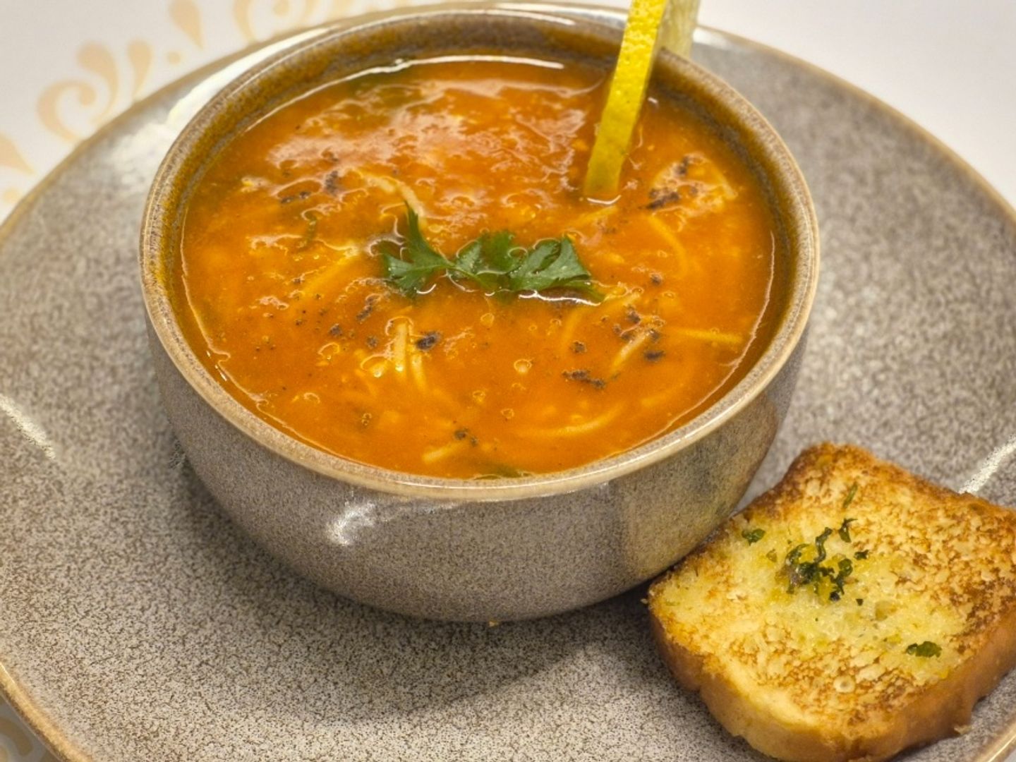 شوربة حريرة