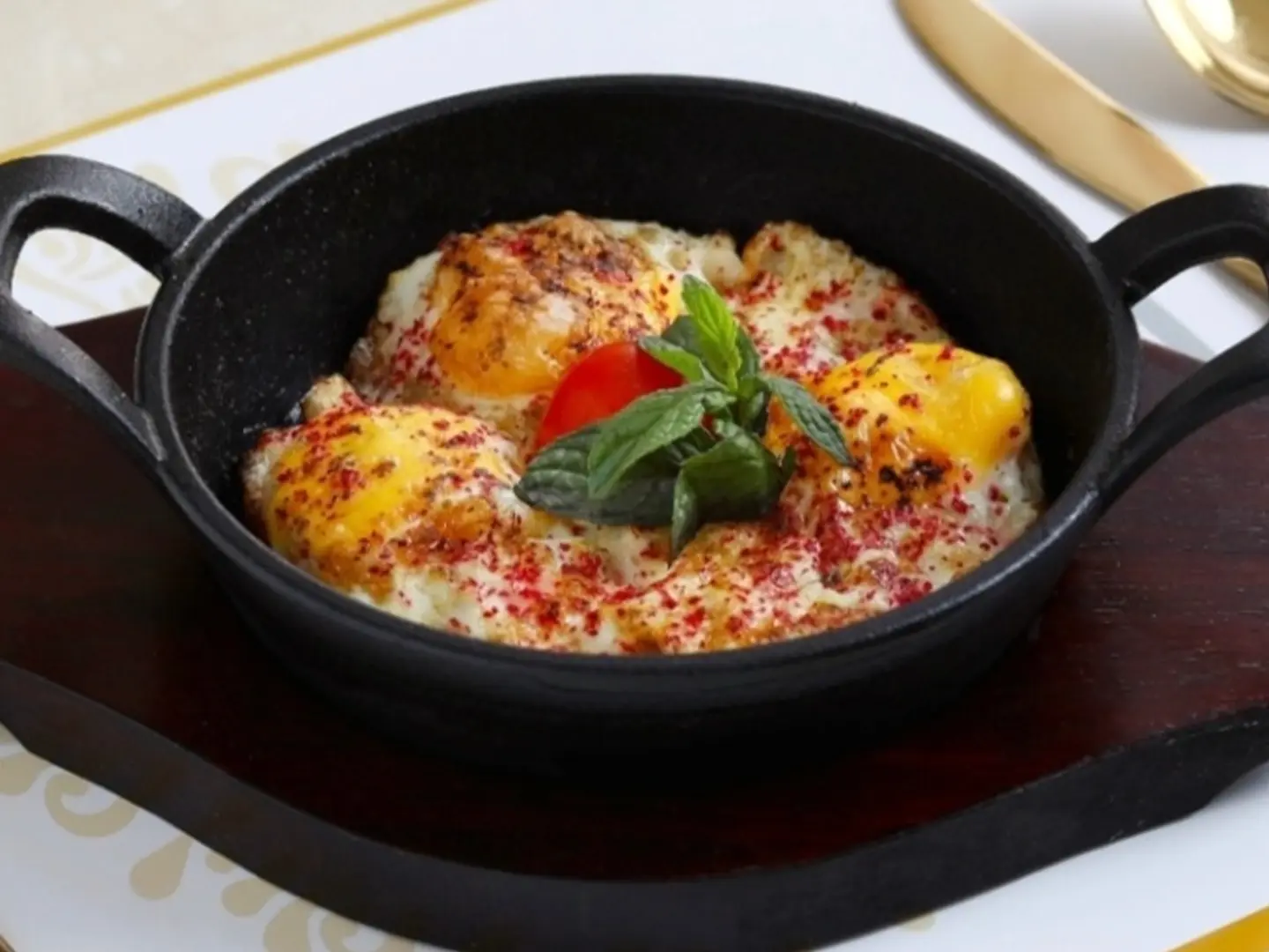 Sunny Side Up Eggs With Sumac