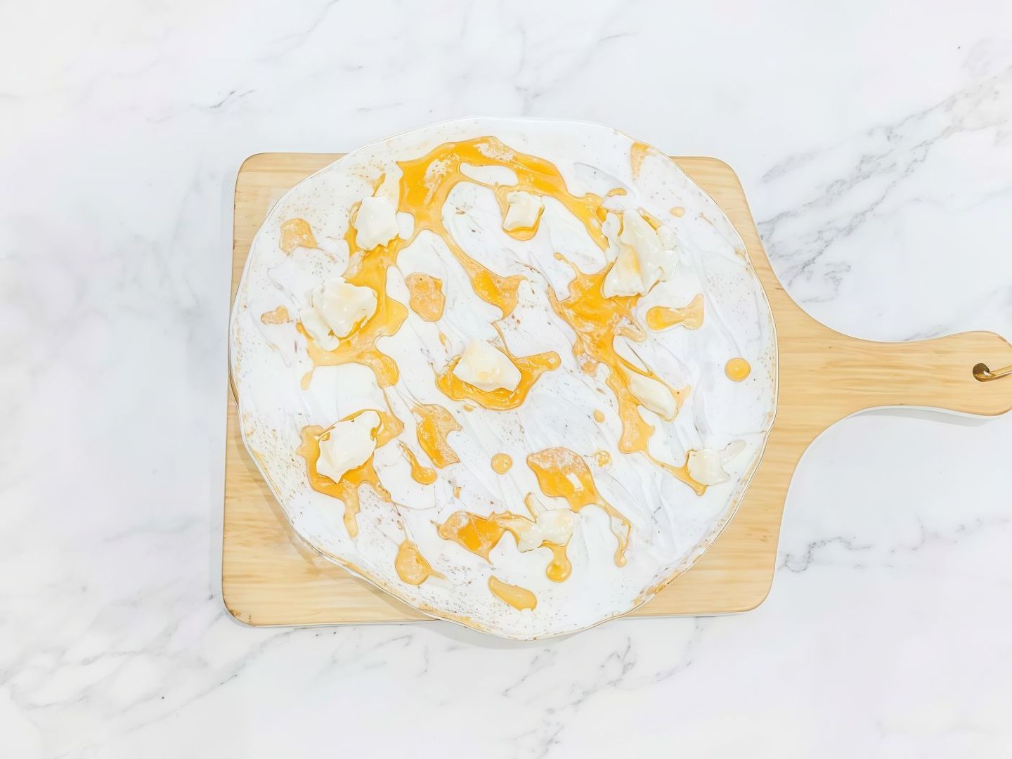 Medium Cream And Honey