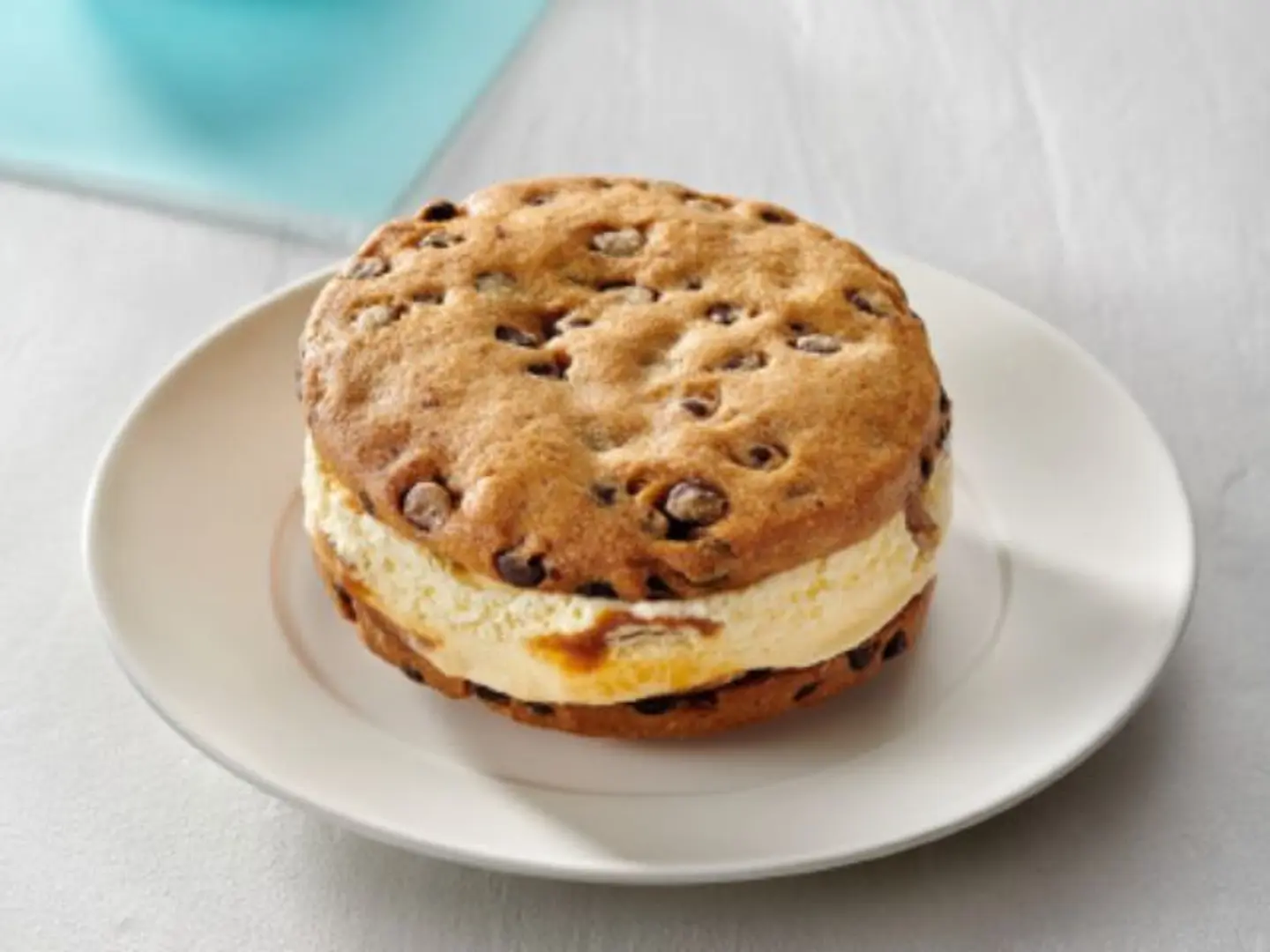 Cookies Ice Cream Sandwich