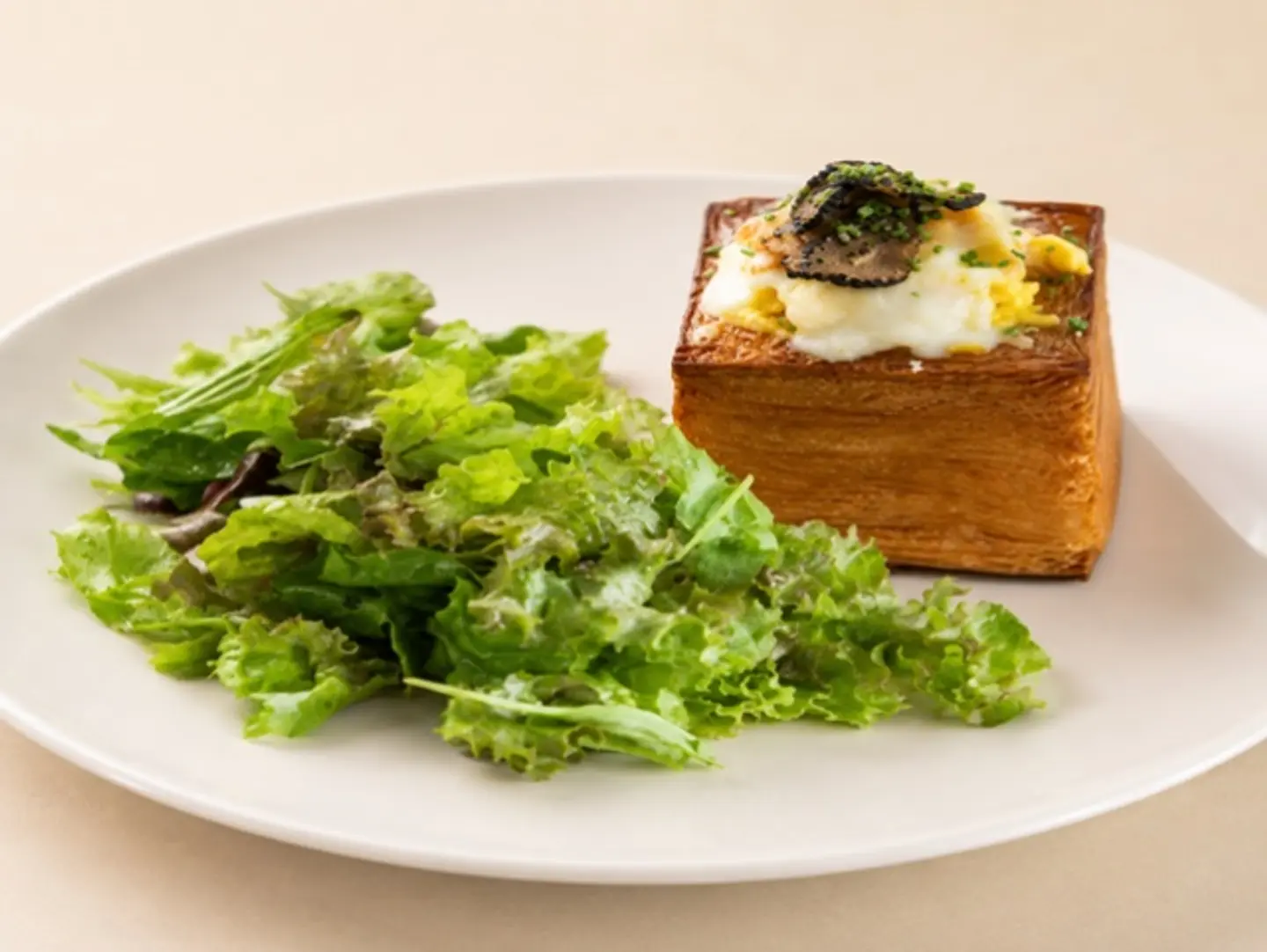 Truffle Scramble Croissant