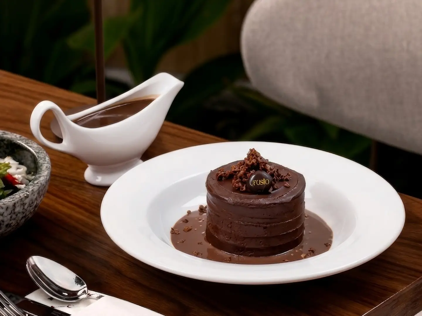 Fudge Chocolate Cake