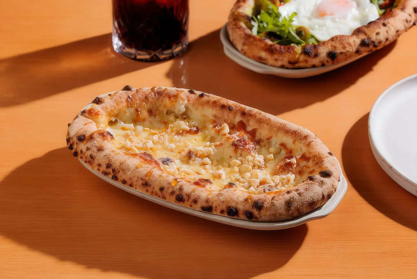 بنسا الجبن مع العسل