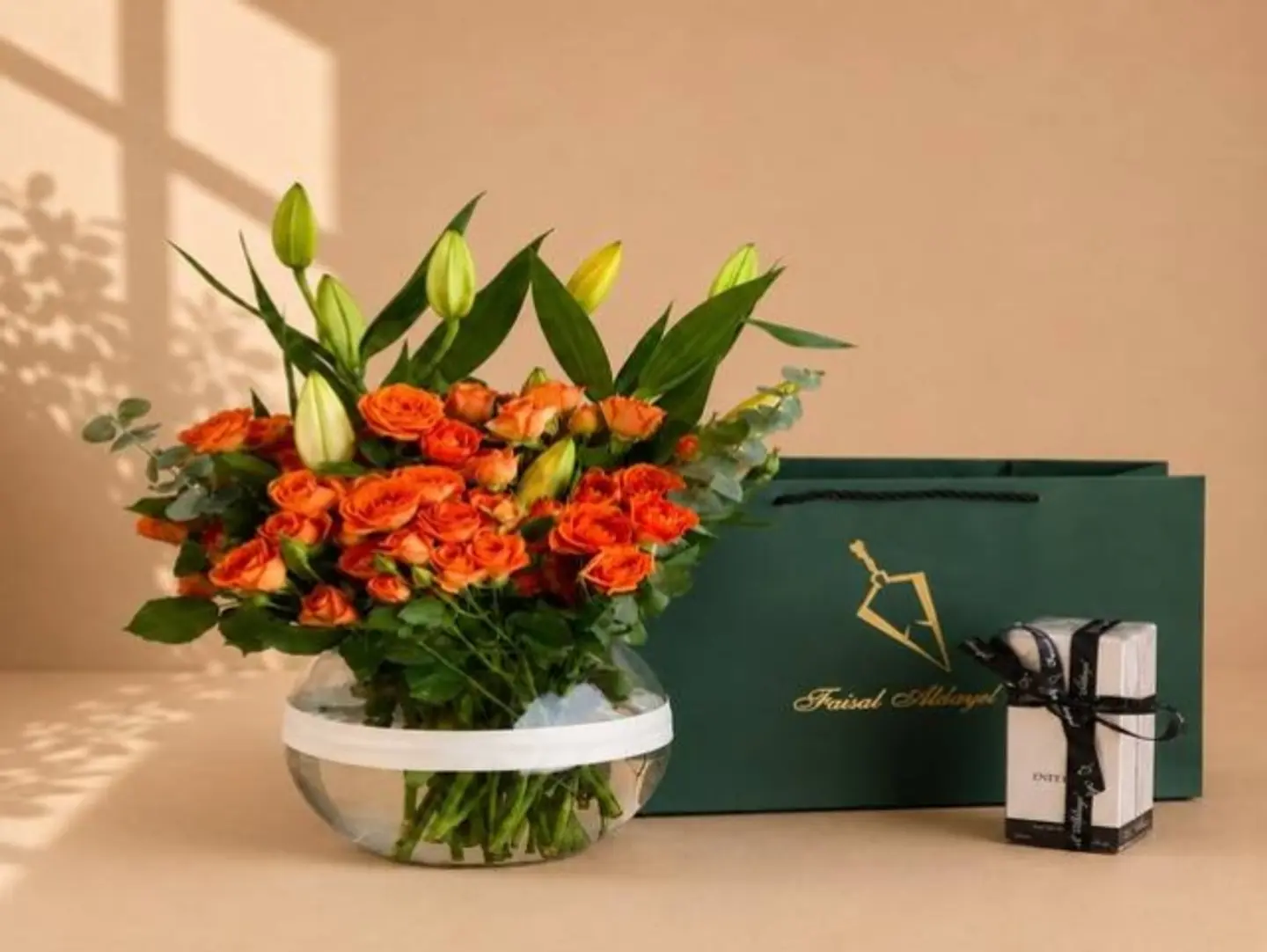 فازى الاورنج مع عطر فيصل الدايل