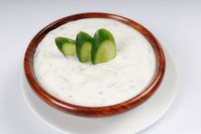 خيار باللبن