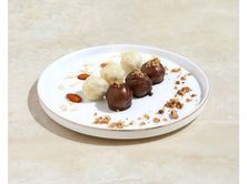 قطع البيكان بالشوكولاته