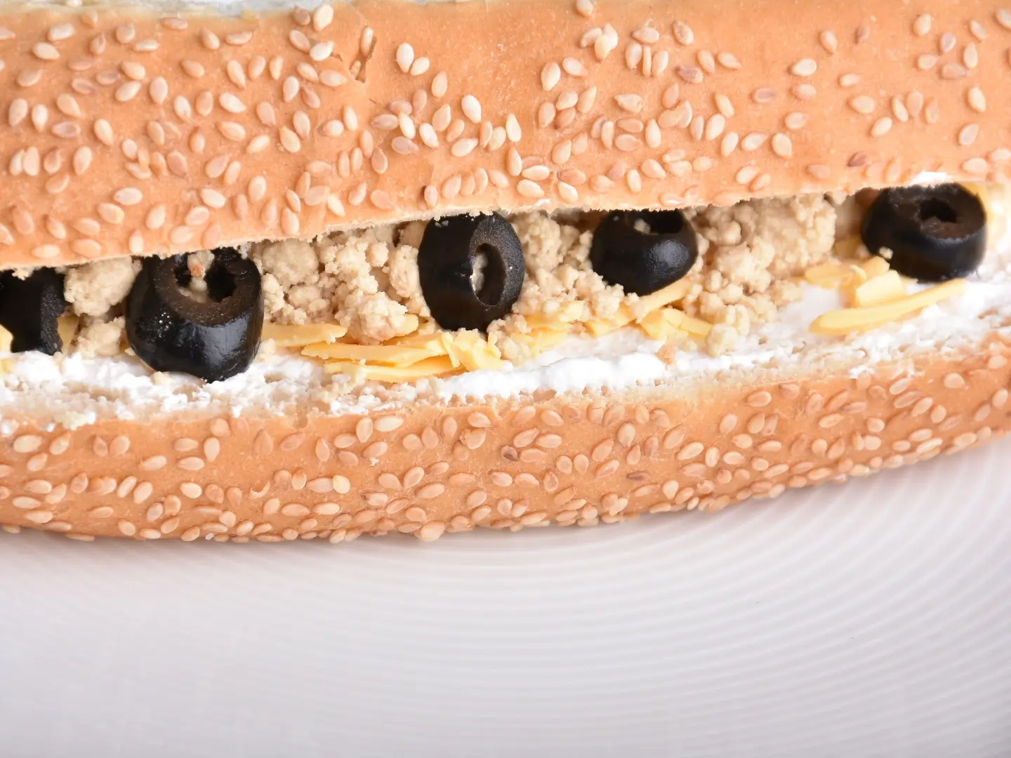 ساندوتش مشكل اجبان